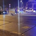 Žestok sudar na Ledinama, jedna osoba povređena: Delovi "mercedes" i "citroena" rasuti po putu (foto, video)