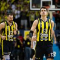 Izneli ga sa terena u bolovima, sad stigle dobre vesti – Biberović izbegao najgore