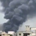 Srušio se avion sa 242 putnika Crni dim prekrio nebo, jezivi snimci nesreće na letu za London (video)