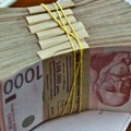 Srednji kurs dinara za evro danas 117,1666, za dolar 100,3139