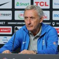 “Smirite se i ne palite navijače”: Pešić održao lekciju pred start Evrobasketa
