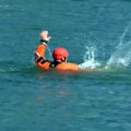 Pripadnici SVS i Helikopterske jedinice MUP-a prikazali vežbu spasavanja lica iz vode