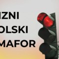 Unija srednjoškolaca: Krizni školski semafor pokazuje - tri od pet škola u Srbiji u kritičnom stanju