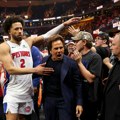 Niko ne sme da potceni Detroit! Pistonsi uništili Kavse usred Klivlenda i zakazali majstoricu za finale Istoka! (video)