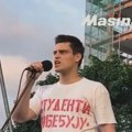 "Dok nema pravde za narod, ne sme biti mira za vlast": Student Andrej Tanko obratio se skupu na Slaviji