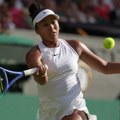 Sabalenka eliminisana sa Vimbldona, Osaka bolja u dva seta