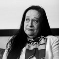 Син дошао први на сахрану Оливере Катарине: Бол га сломио, али ће мајци ипак испунити последњу жељу
