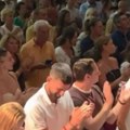 Đoković uživao na predstavi Miloša Bikovića: Sedeo u prvom redu, ne prestaje da aplaudira