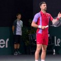 Đokoviću se "otvara put"! U Parizu ispao teniser koji je zna kako se pobeđuje Novak