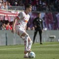 Reprezentativac Srbije ostaje u Bundesligi: Odmah je ostavio utisak na terenu