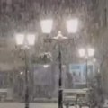 (Video) Ovakav sneg nismo videli dugo: Prizor iz ovog grada Srbije kao sa razglednice: Veje li veje, a evo gde će se dalje…