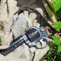 Због несталог оружја из ПС Дољевац, полиција ухапсила осумњичене из Ниша и Гаџиног Хана