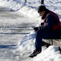 RHMZ poziva na oprez zbog poledice: Od srede jutarnji mraz popušta, sneg opet za vikend