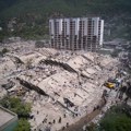 Jezivi prizori iz Venecuele: Spasioci kopaju golim rukama, broj žrtava neprestano raste FOTO/VIDEO