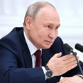Путин: Искористићемо касетне бомбе ако се то оружје буде користило против нас