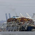 Brod srušio most, nestali putari: Svi detalji nesreće u Baltimoru koja je potresla SAD (foto)