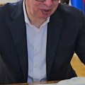 Doručak predsednika Srbije košta 189 dinara: Vučić pokazao šta jede, a evo šta doručkuju Makron i Putin