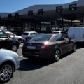 Putnička vozila na prelazu Batrovci čekaju do tri sata za izlaz iz Srbije, 45 minuta na ulazu