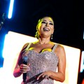 Ceca Ražnatović u haljini od: 99.000 dinara u Crnoj Gori napravila haos u papreno skupom stajlingu, a cena minđuša je "prava…