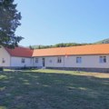 30 Prvaka više nego prošle godine: Đake u Zlakusi dočekala gradonačelnica u rekonstruisanoj školi