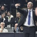 "Uživam da radim sa ovim igračima": Mirko Ocokoljić se oglasio posle druge pobede na klupi Partizana
