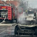 Izgoreo automobil u Omladinskoj ulici