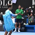 Muzeti predao meč, Đoković ide u polufinale Australijan opena