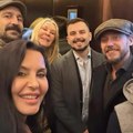 Елена Карић Караман заједно са бившим мужем и дечком у лифту: Славили до јутра, а онда опалили селфи (фото)