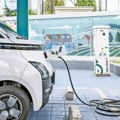 Punjenje električnih automobila od 25 minuta do 16 sati