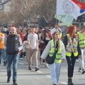 "Svi za jednog, jedan za svi": Studenti u Novom Sadu protestuju ispred MUP-a