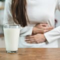 "Ja sam nutricionista i nikada ne pijem ovo biljno mleko" Izaziva stomačne probleme i nije zdrava alternativa, ne zavaravajte…