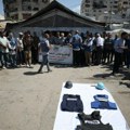 Izrael tvrdi da novinari Rojtersa i AP-a nisu bili meta napada na bolnicu u Gazi