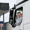 Oglasila se EK zbog blokade kamiondžija: "Svesni smo problema, moguće predstavljanje rešenja"