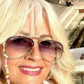 U 51. godini ima zategnutu kožu, a osmeh blista: Slavica Rokvić objavila selfi, a mreže se usijala od komentara: "Bitno da…