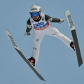 Svetski kup u Holmenkolenu: Nika Prevc pobedila u ski skokovima