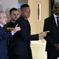 Poslednji alarmi upaljeni - Mbape na najvažnijem sastanku otkako je došao u Real! Niko više ne može da trpi Francuza, drama je…