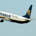 Oglasio se advokat Srbina koji je zamalo ispao iz aviona: Najavio visoku odštetu i otkrio nove detalje nesreće