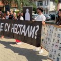 Porodice nestalih na skupu u Gračanici: Svako ima pravo da zna šta se dogodilo sa najmilijima