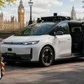 VIDEO: Uber počeo da nudi vožnju autonomnim robotaksijem u Londonu