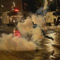 Nastavljaju se protesti u Tirani: Ponovo sukob policije i demonstranata, ne odustaju od ostavke premijera Edija Rame