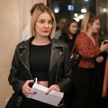 Ljubav 14 godina mlađeg glumca i koleginice ruši predrasude: Hana Selimović objavila slike Luke Grbića bez majice (FOTO)