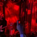 Posle niza koncerata objavljen debi album Oxaja - "Još 9 sati do kao nekog mira"