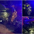 Automobili smrskani, ima mrtvih! Došlo do stravičnog sudara dva vozila! Teška saobraćajna nesreća u Banjaluci (foto)