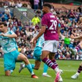 Flemingovo iskupljenje: Dva gola u finišu derbija Čempionšipa