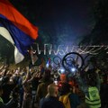 Studenti biciklisti stigli u Sombor, deo njih stigao i u Niš, gde su ih dočekali i – naprednjaci