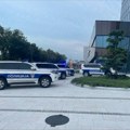 Više policijskih vozila kod kule West 65 na Novom Beogradu zbog lažne dojave