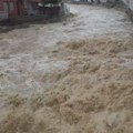Veliko nevreme u Crnoj Gori, Jadranska magistrala pod vodom: Ugrožena i Hitna pomoć u Tivtu