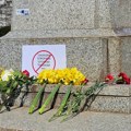 FOTO: Predstavnici Rusa u Beogradu hteli da održe komemorativni skup, policija ih odgovorila