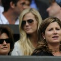 Njene fotke su retkost, a Rodžer Federer nikada nije pričao o njoj: Jedna stvar o njegovoj sestri Dijani je jako zanimljiva!