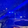 Filmska akcija u Novom Sadu Pljačkaši uhvaćeni u begu od policije, zakucali se u službeno vozilo! (foto)